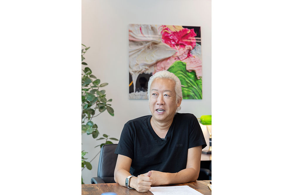 カルト宗教を自力で抜けた男が語る洗脳・国家・「寂しさ」の本質とは(前編)   Talked.jp