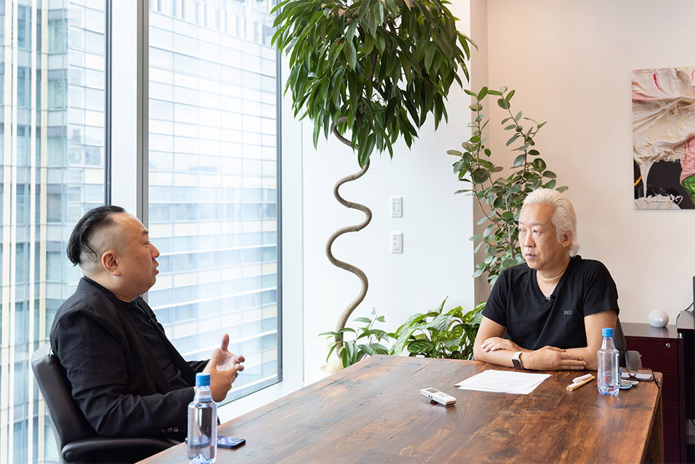 カルト宗教を自力で抜けた男が語る洗脳・国家・「寂しさ」の本質とは(後編)  Talked.jp